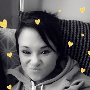 Meet your Posher, Nikki